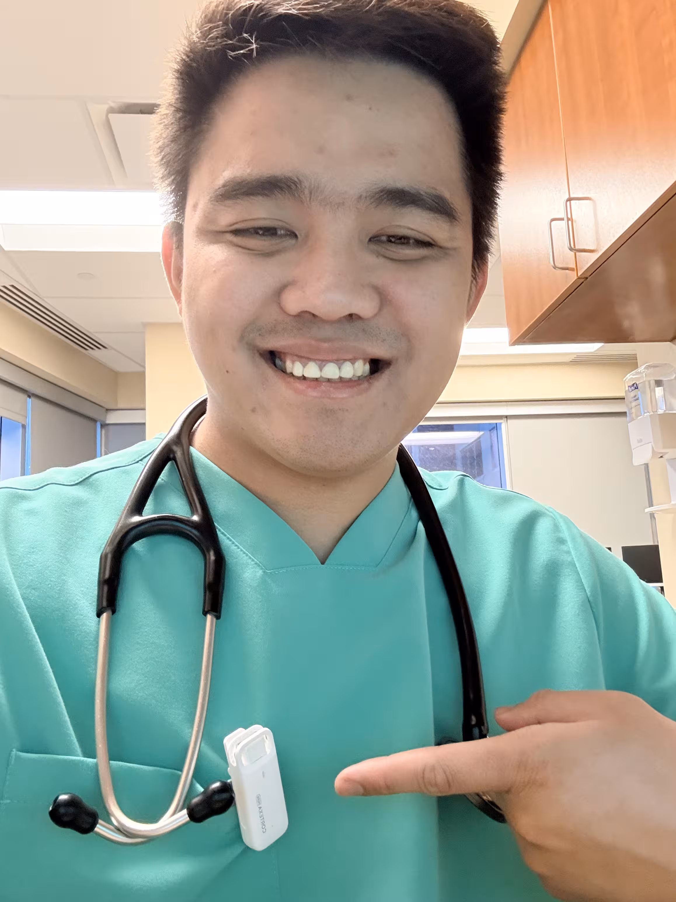 Portrait of Jonathan Paul Ladera, MD